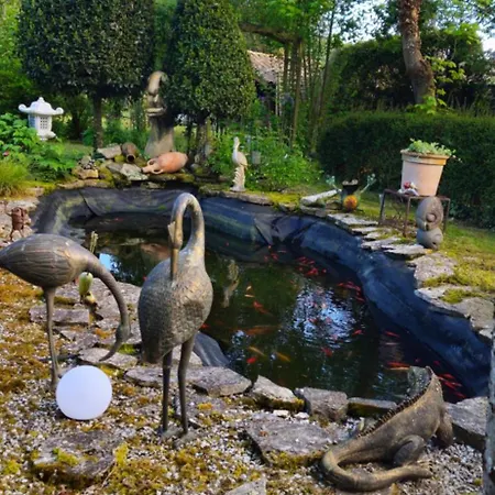 Domaine Du Lagon Bleu Δωμάτια σε οικογενειακή κατοικία *